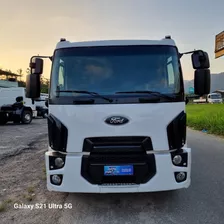 Ford Cargo Modelo 1519 Ano 2014 Na Carroceria Com Ar 