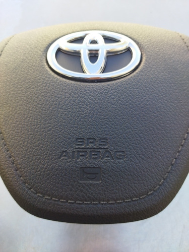 Tapa Bolsa De Aire Toyota Rav4 Corolla Yaris 2013 Al 2018  Foto 4