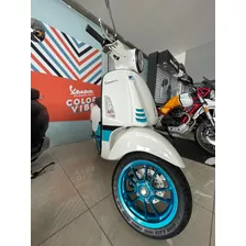 Vespa Primavera Color Vibe