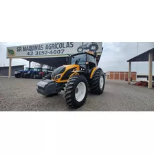 Trator Valtra A 144 Cabinado .