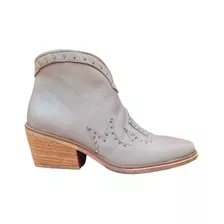 Bota Texana Mujer De Cuero Con Tachas Beige Caña Corta Nueva