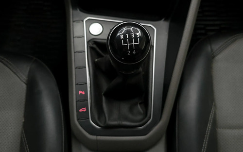 Volkswagen Polo 1.6 Highline 4X2 Hb — foto 20 de 23