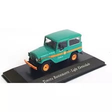 Miniatura Toyota Bandeirante Light 1/43 Ixo Serviço Brasil