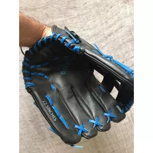 Guantes Y Bate De Béisbol