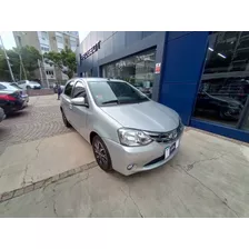 Toyota Etios Platinum 1,5 At 2016