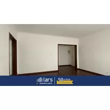 Apartamento En Alquiler / Ciudad Vieja - Inmobiliaria Lars