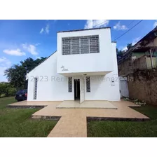 Casa En Venta , San Juan De Los Morros. 24-6283. Lln