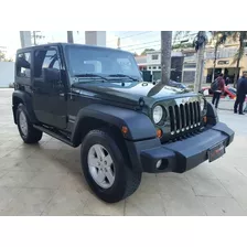 Jeep Wrangler 3.8 L V-6