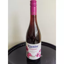 Vino Riunite Raspberry