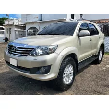 Toyota Fortuner 4x4 - Automatica