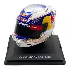 Casco F-1 Daniel Ricciardo 2016 Escala 1:5