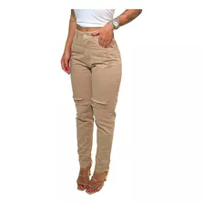 Calça Jeans Feminina Mom Com Detalhe Rasgado