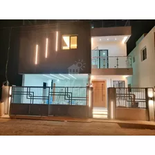 Venta Casa 2 Niveles Nueva En Santiago (jpc-236)