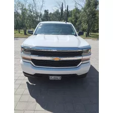 Chevrolet Silverado 1500 V6