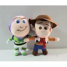 Kit Com 2 Boneco Pelucia Woody Buzz Lightyear Toy Story 25cm