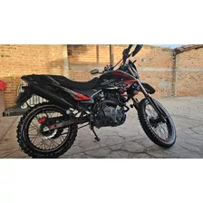 Veloci Xeverus 250 2022