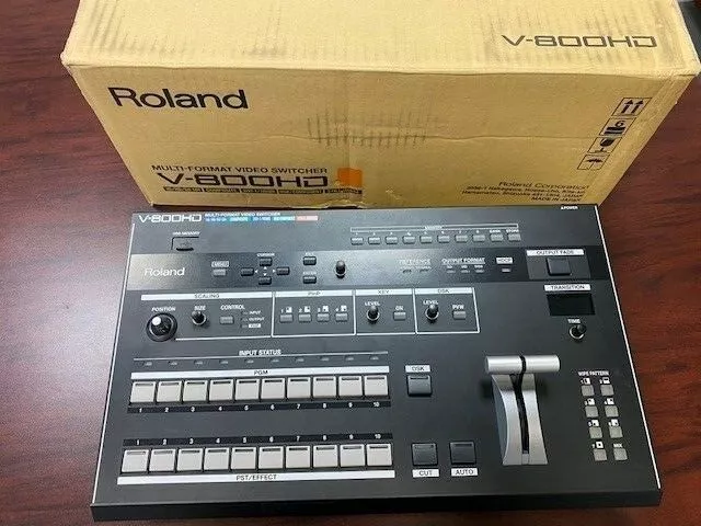 Roland V-800hd Multi-format Switcher