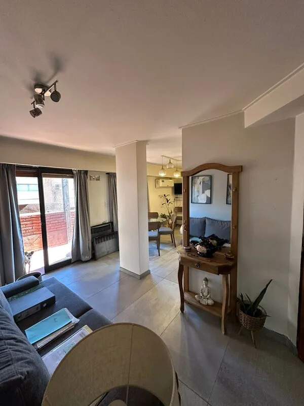 Excelente Oportunidad Depto De Un Dormitorio Y Medio Con Gran Terraza.