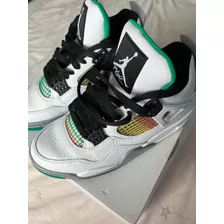 Jordan Retro 4 Rasta