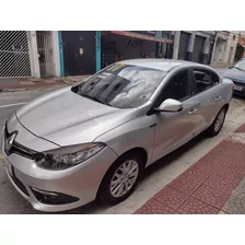 Renault Fluence 2017 2.0 Dynamique X-tronic Hi-flex 4p