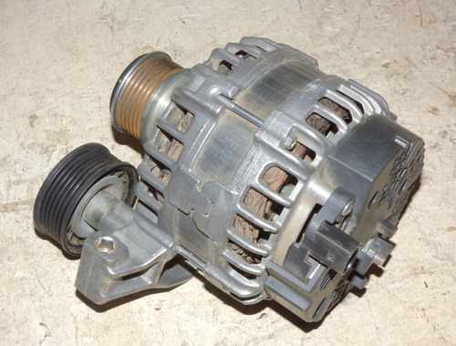 Alternador (bj32-10300-cc) Land Rover Discovery Sport  Foto 6