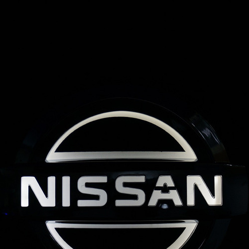 Nissan Llev La Luz Del Coche Del Logotipo 11.7cm X 10cm Foto 6