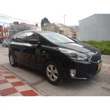 Kia Carens 2016 Automática