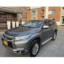 Mitsubishi Montero 