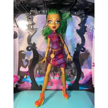 184 - Monster High Junafire Long Scaris