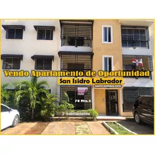 Vendo Muy Buen Apto En El Res. San Isidro Labrador, 1er. Nivel, 78 Mts.2, 3 Habs.. De Oportunidad