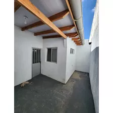 2 Dormitorios/patio Uso Exclusivo/toda Renovada