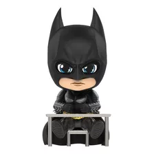 Hot Toys Cosbaby Dark Knight Batman (interrogating Version