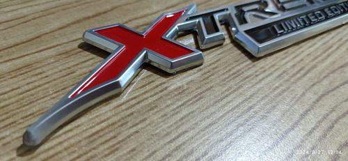 Emblema Xtreme Limited Edition Toyota Fj Cruiser Foto 6