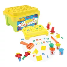 Brinquedo Box Massinha Dismat Com 4 Massinhas E Acessorios