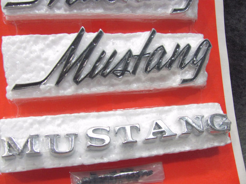 Mustang 69-72 Juego De Emblemas Exteriores Foto 3