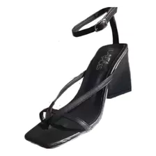 Sandalias Mujer Con Taco Triangular Fina Cuero Negro