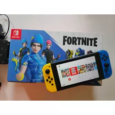 Console Nintendo Switch 32gb Fortnite + Mario Kart