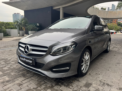 Mercedes Benz B200