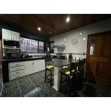 Se Vende Hermosa Casa En Mercedes Norte (precio Negociable)