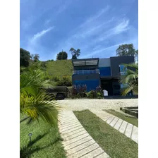 Se Vende Hermosa Finca Moderna Excelente Ubicacion