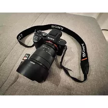 Câmera Sony Mirrorless A7iii Ilce-7m3 + Lente Zeiss F4/24-70