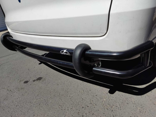 Bumper Trascero Protector De Facia Chevrolet Tornado 2022 Foto 2