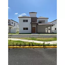 Vendo Hermosas Casa De Un Nivel En El Sector De Boca Canasta