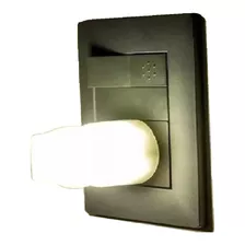 Luz De Noche Led Enchufable 220v Pasillos/niños Por E631