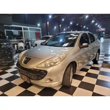 Peugeot 207 2011 1.4 Xs