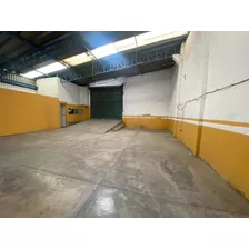 Bodega Comercial En Venta Excelente Oportunidad. Bodega Y Terreno Con Todos Los Servicios En Venta. Col.