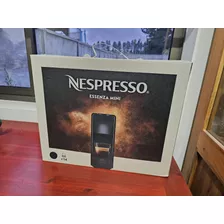 Cafetera Nespresso Essenza Mini