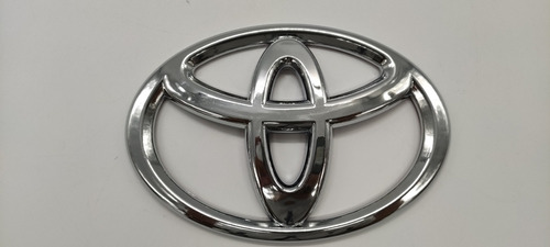 Toyota Fortuner Emblema Persiana 17cm Ancho Foto 6