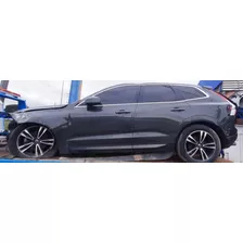 Volvo Xc 60 T5 Momentum - 2018 (sucata Para Venda De Peças)