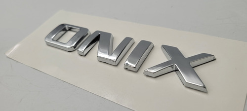 Chevrolet Onix Emblema Foto 4